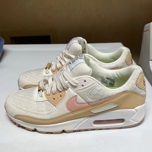 Nike Air Max 90 Sun Club